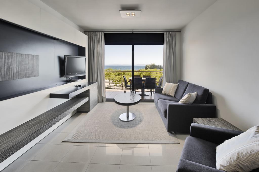 Apartaments Terraza - Salatà Mar Roses Quarto foto